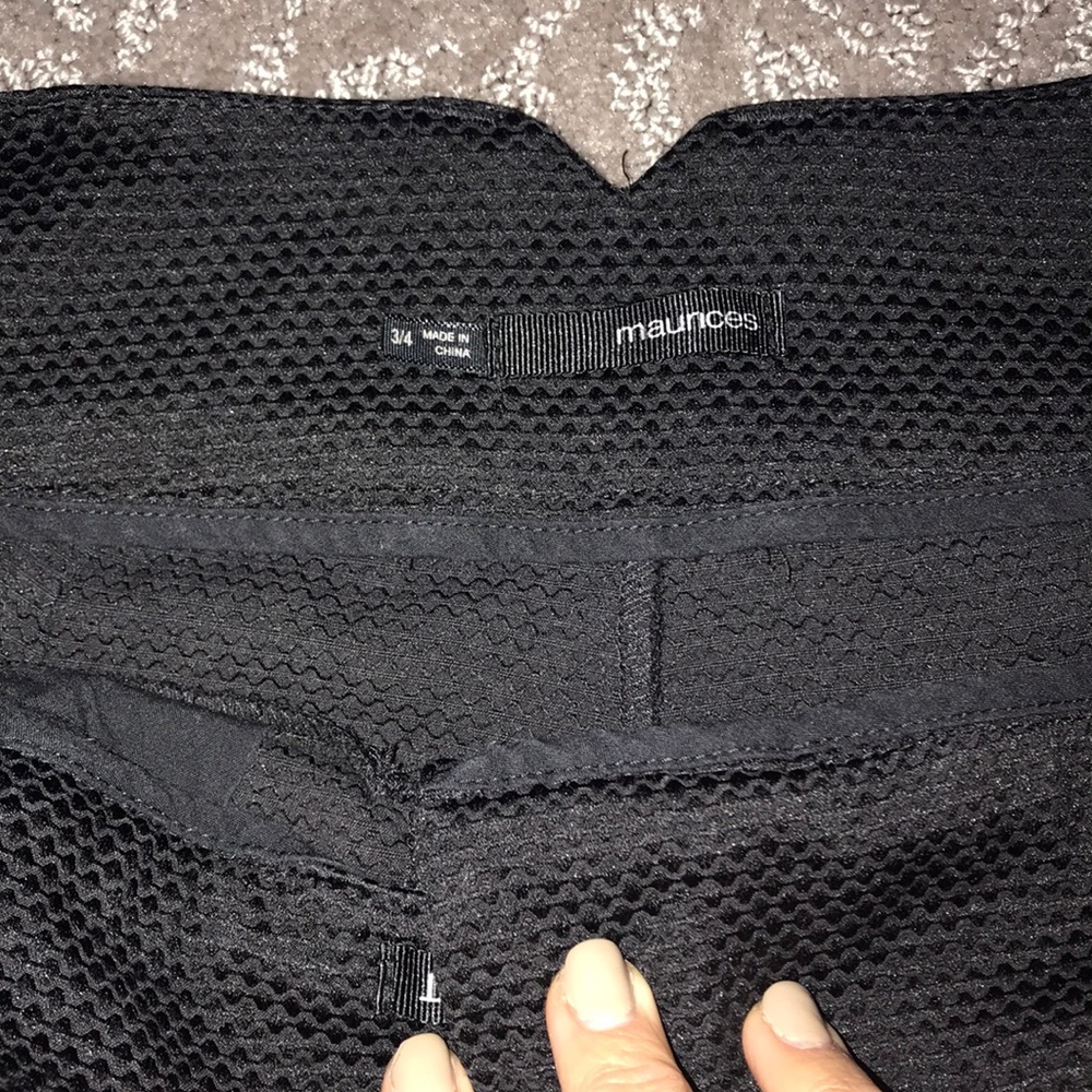 Capri slacks - Picture 3 of 4
